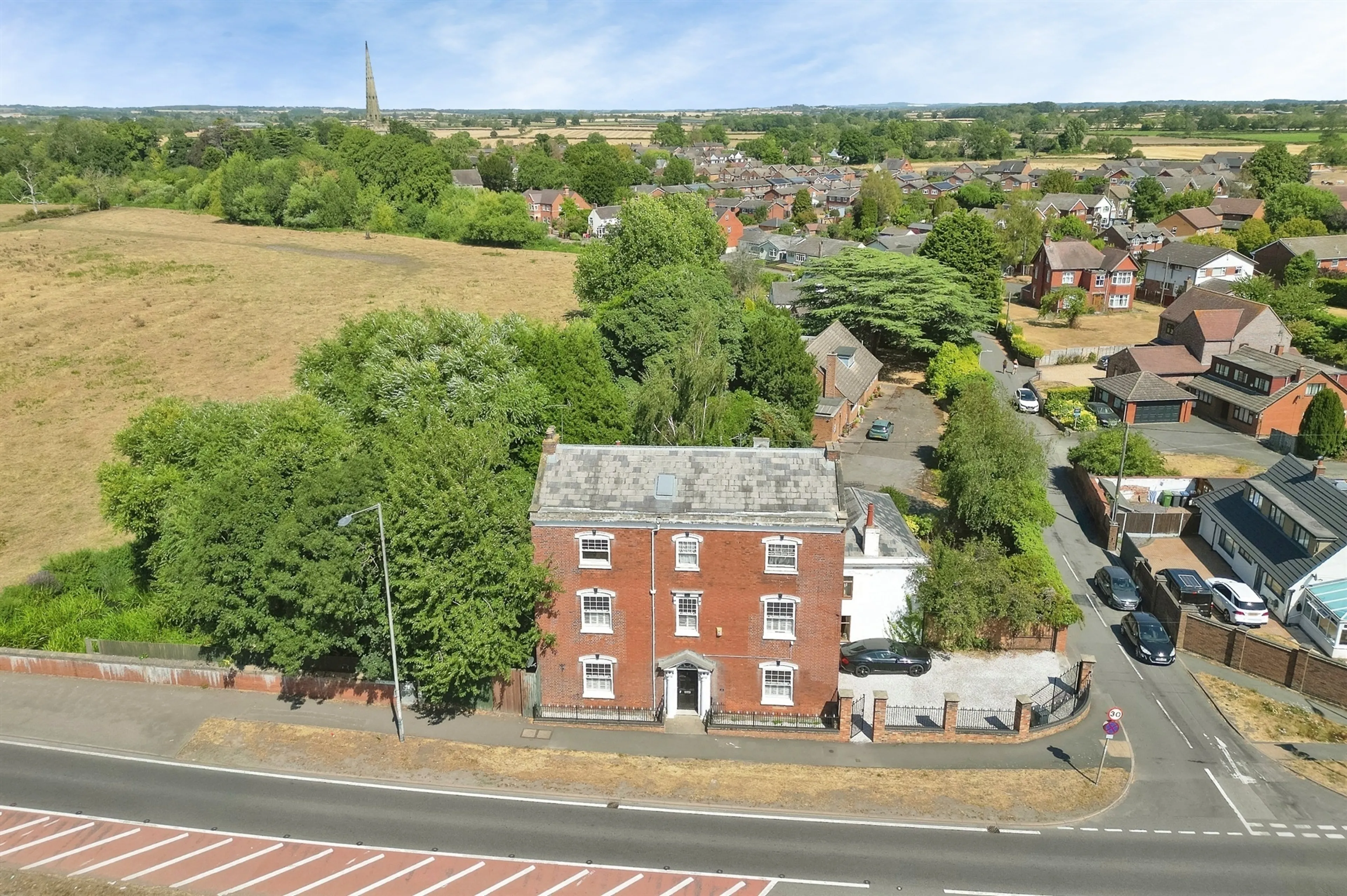 Property photo 0