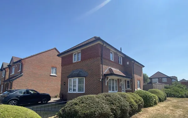 Fleming Road Chafford Hunded
