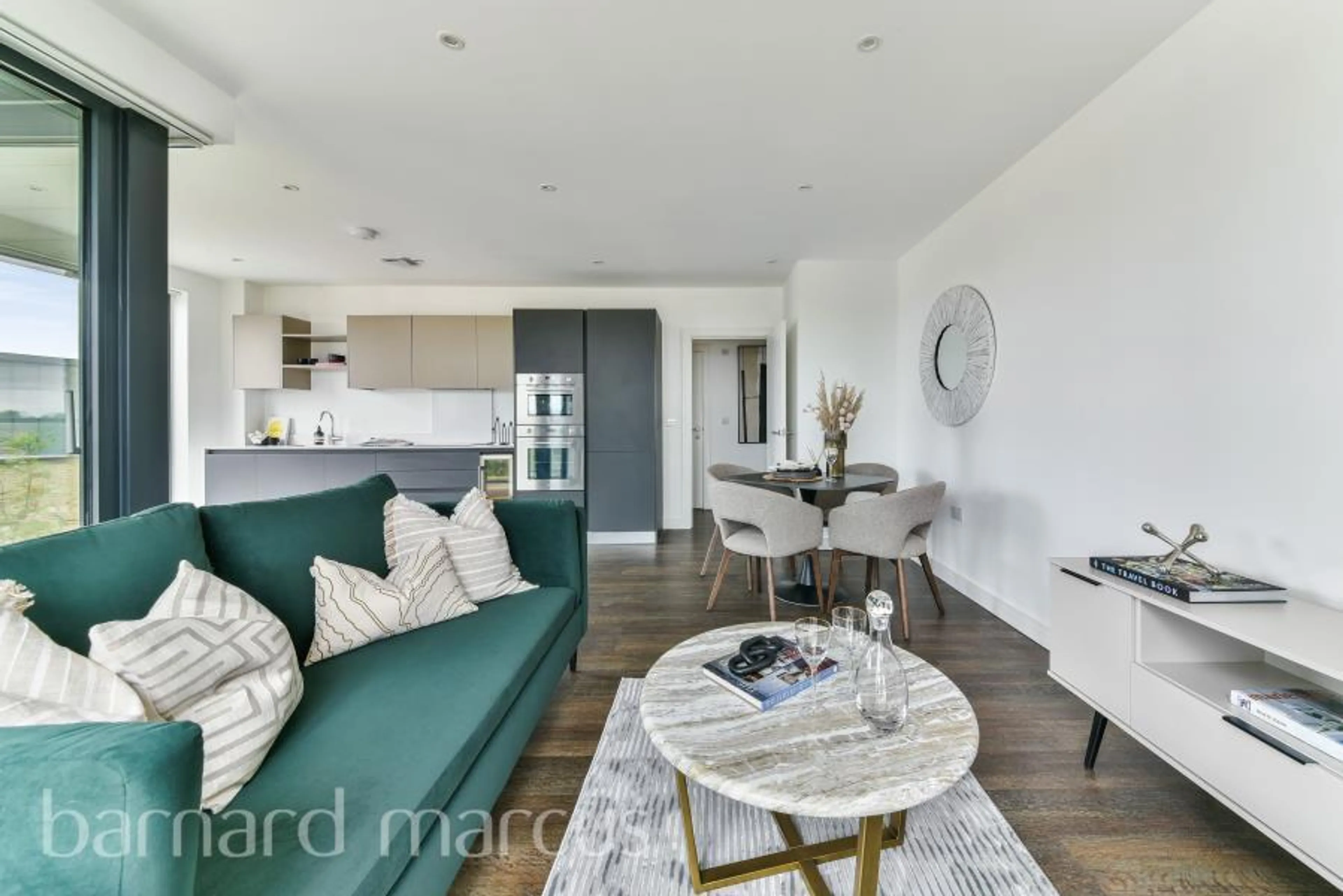Property at Watteau Square, Croydon