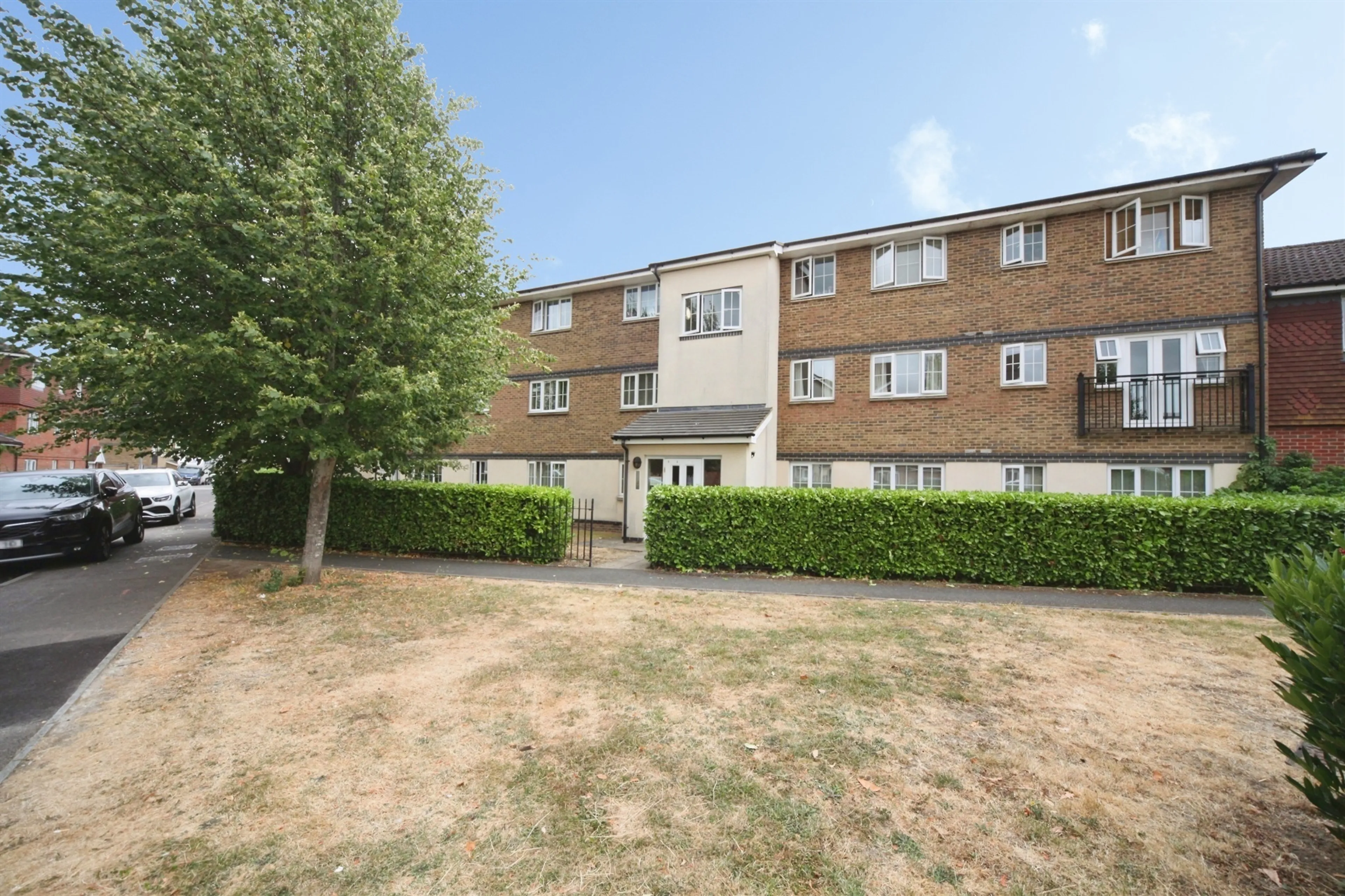 Property photo 0