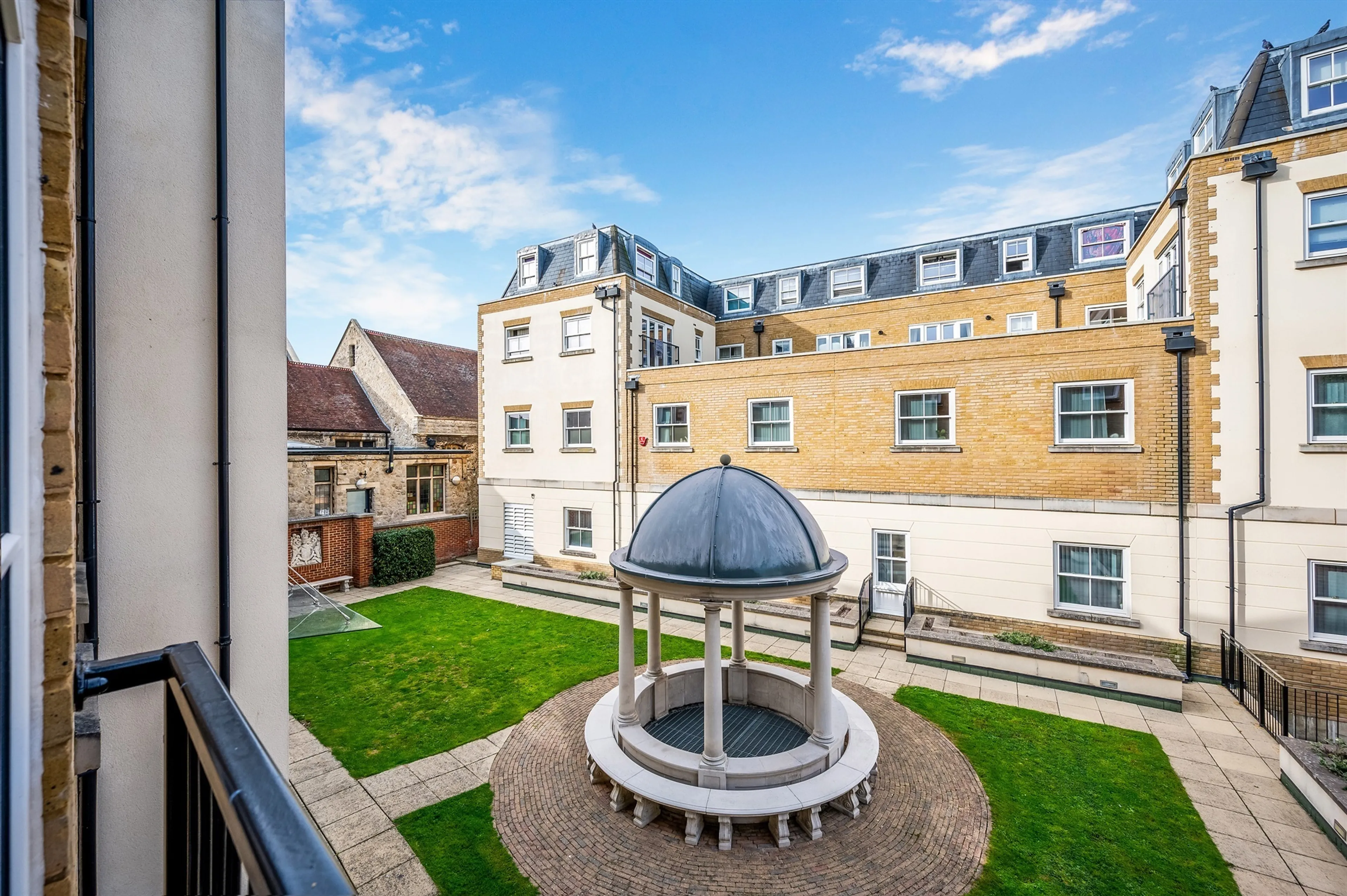 Property at The Parade, Epsom