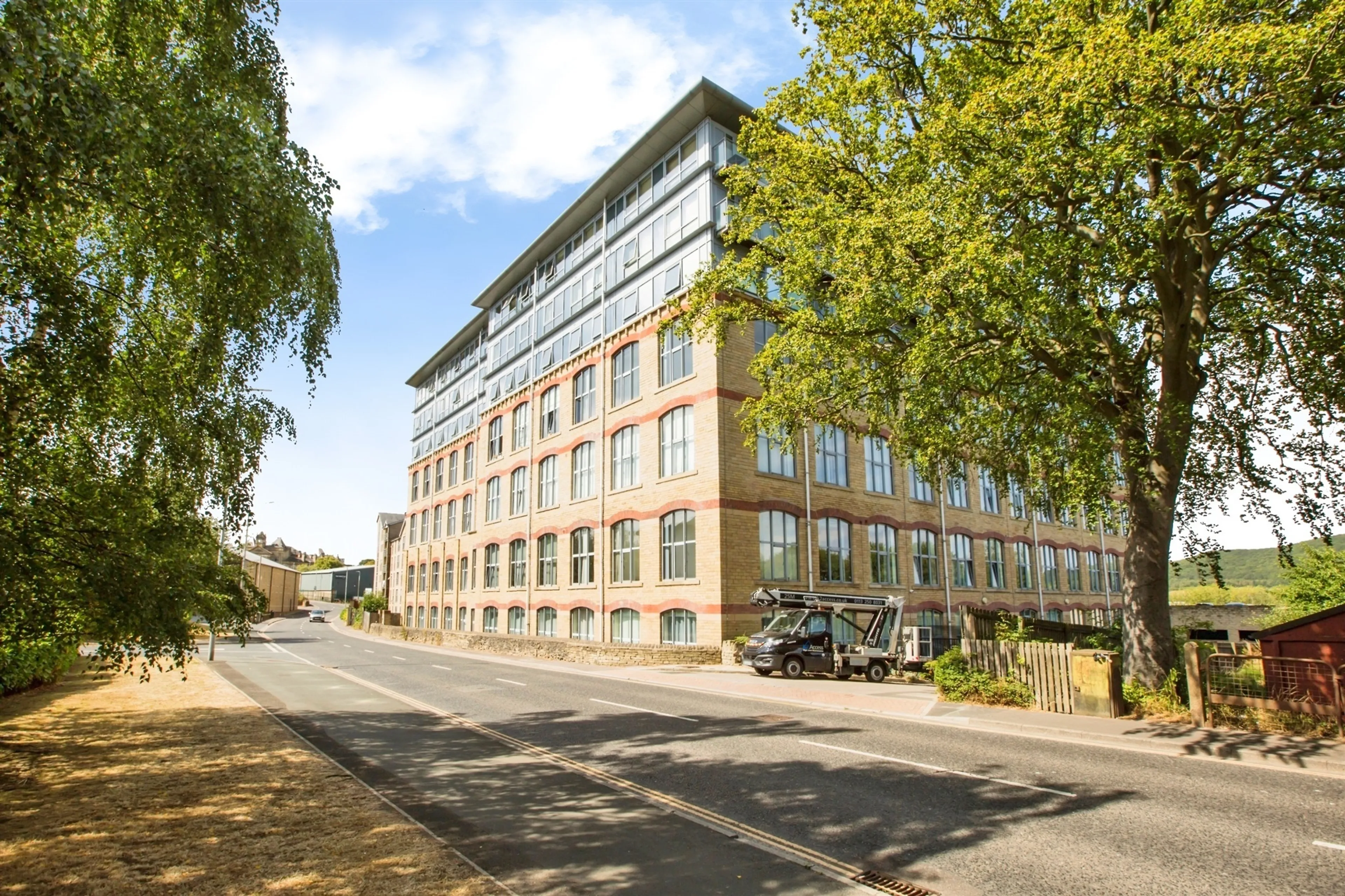 Property at Dewsbury Road, Elland