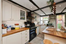 Queens Head Yard, Sheering, Bishop's Stortford