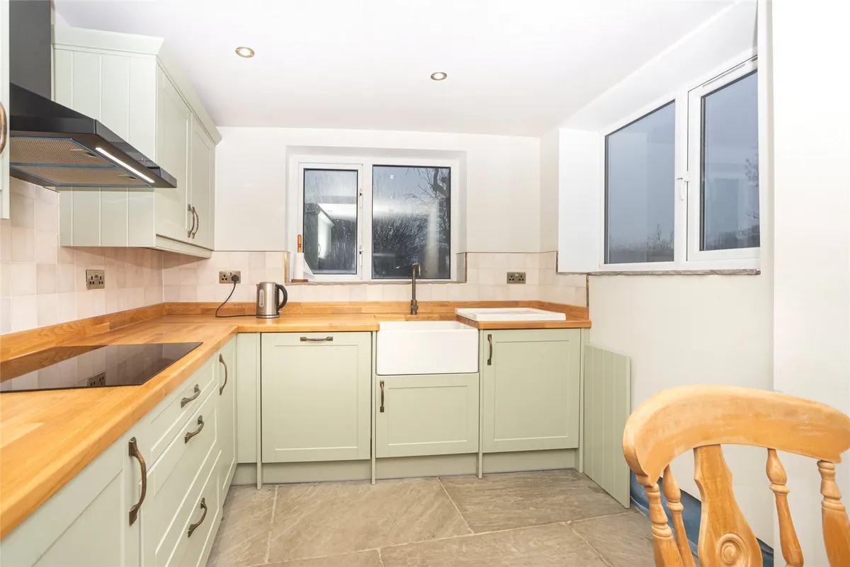 Pontllyfni, Caernarfon, Gwynedd, LL54