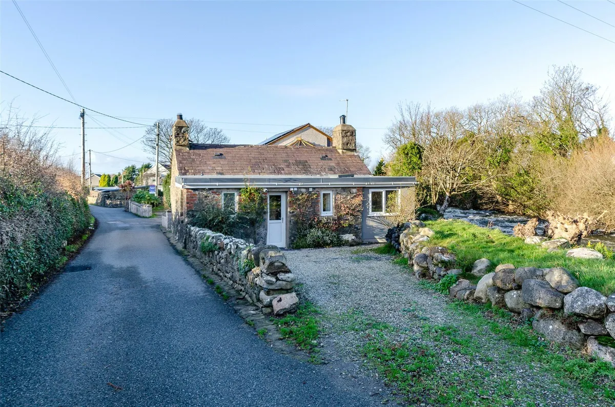 Pontllyfni, Caernarfon, Gwynedd, LL54