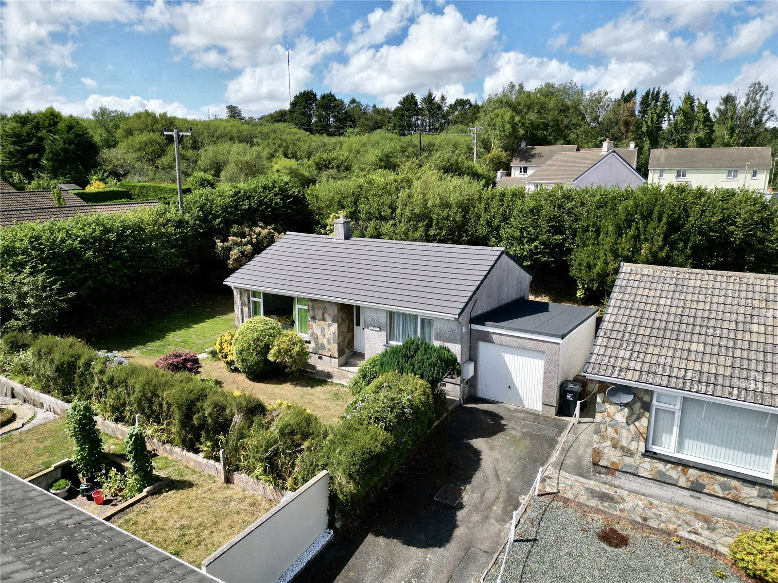 Caradon Close