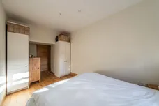 Clapham High Street, London, SW4 photo 8