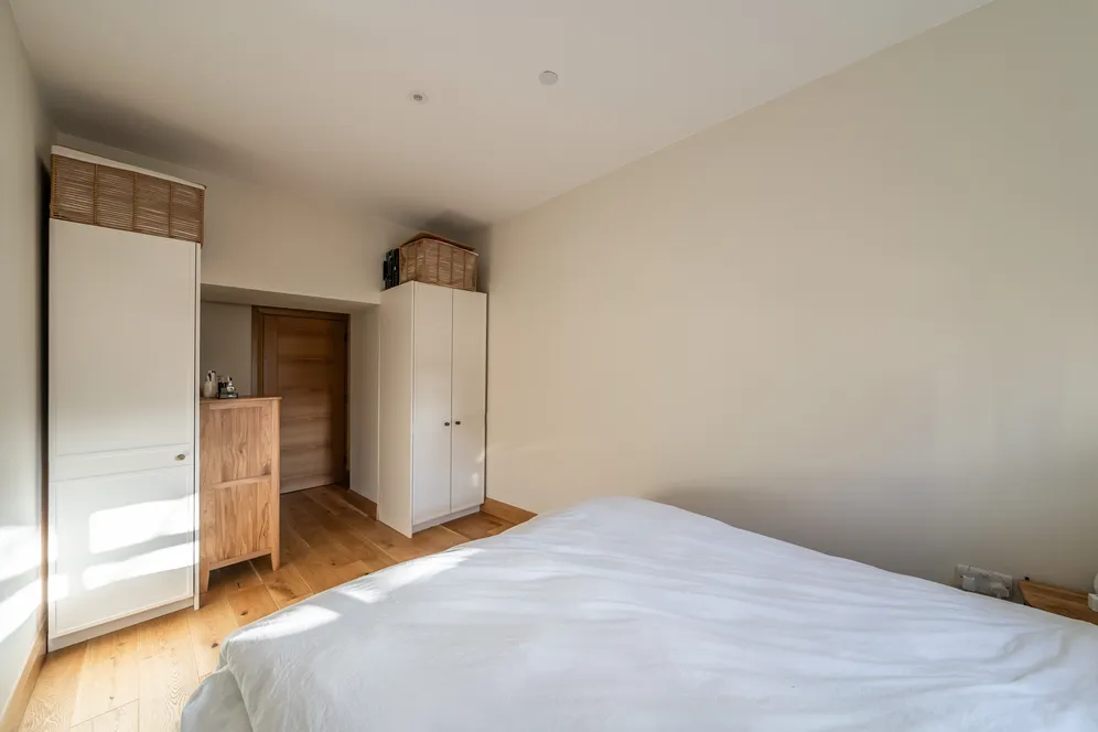 Clapham High Street, London, SW4 photo 8