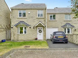 Heatherdale Close, Halifax photo