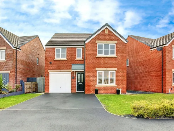 Wallasey Drive, The Fairways, Cramlin...