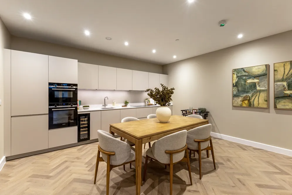 Wimbledon Place, The Broadway, London, SW19 photo 9