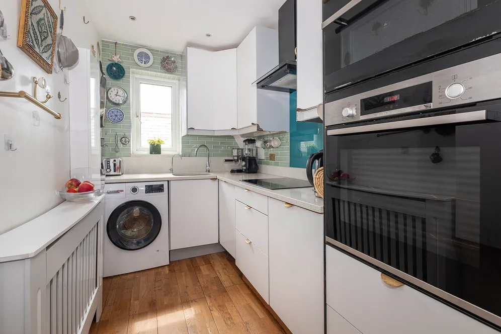 Glamorgan Road, Hampton Wick, KT1 photo 3