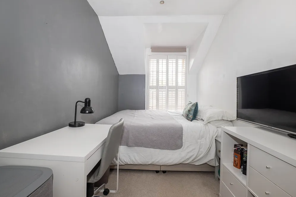 Glamorgan Road, Hampton Wick, KT1 photo 7
