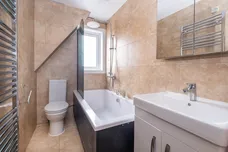 Glamorgan Road, Hampton Wick, KT1 photo 8