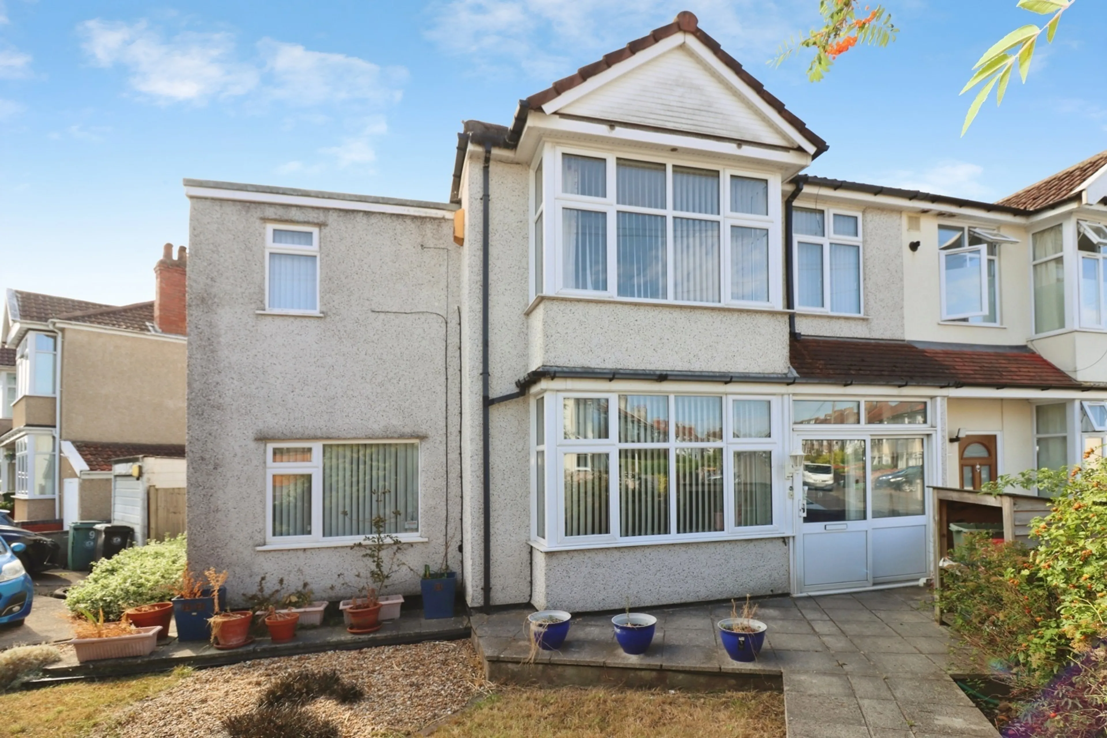 Property photo 0