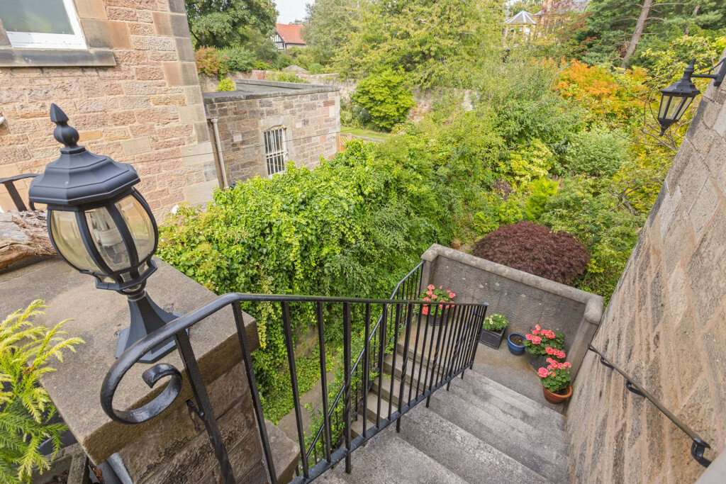 18 Blackford Road, The Grange, Edinburgh, EH9 2DS Image 38