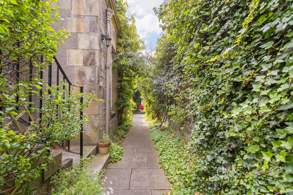 18 Blackford Road, The Grange, Edinburgh, EH9 2DS Image 52