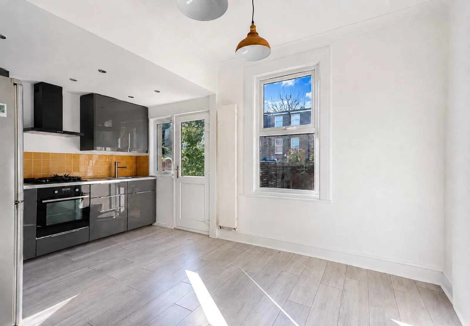 Drayton Avenue, West Ealing, London, W13