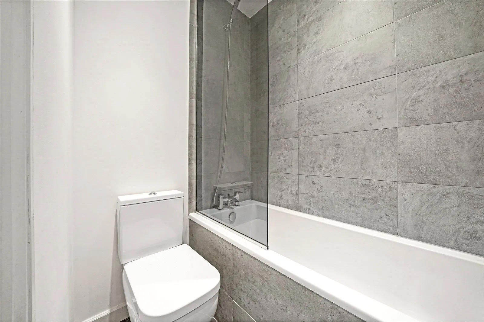 Drayton Avenue, West Ealing, London, W13