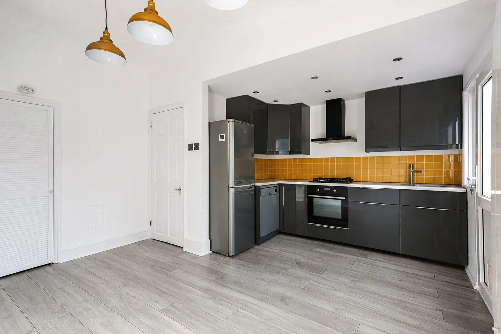 Drayton Avenue, West Ealing, London, W13