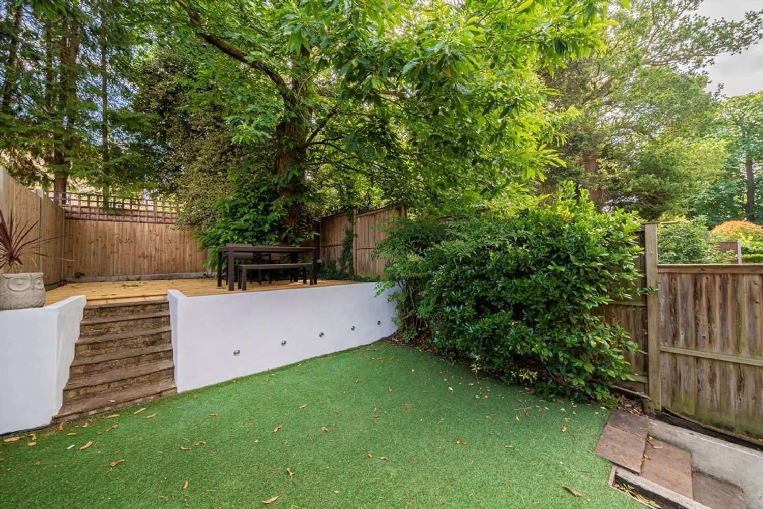 Grosvenor Place, Weybridge, KT13 photo 7