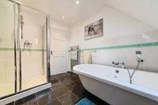 Six House Bank, West Pinchbeck, Spalding