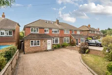 Carlton Road, Redhill, RH1 photo 1