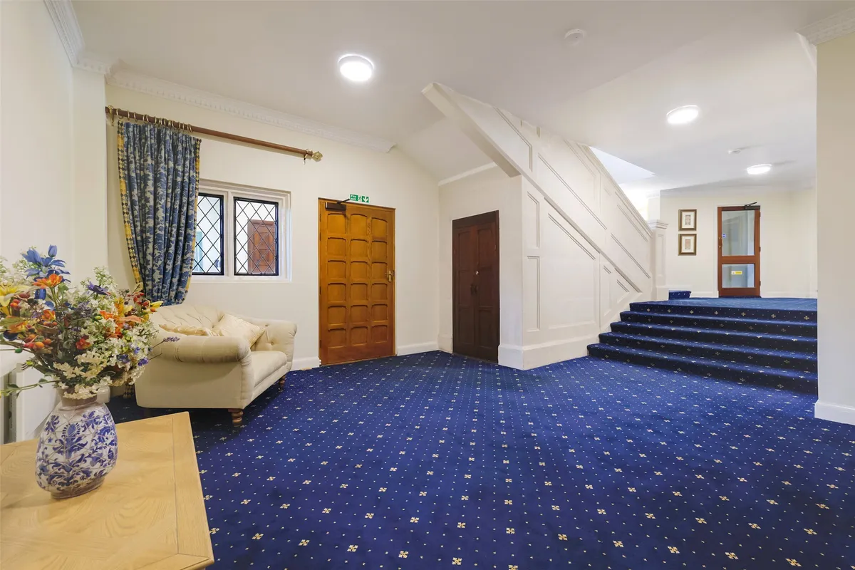 Neb Lane, Oxted, Surrey, RH8