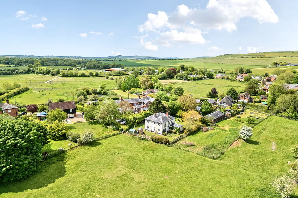 Stanton St Bernard, Marlborough, SN8 photo 3