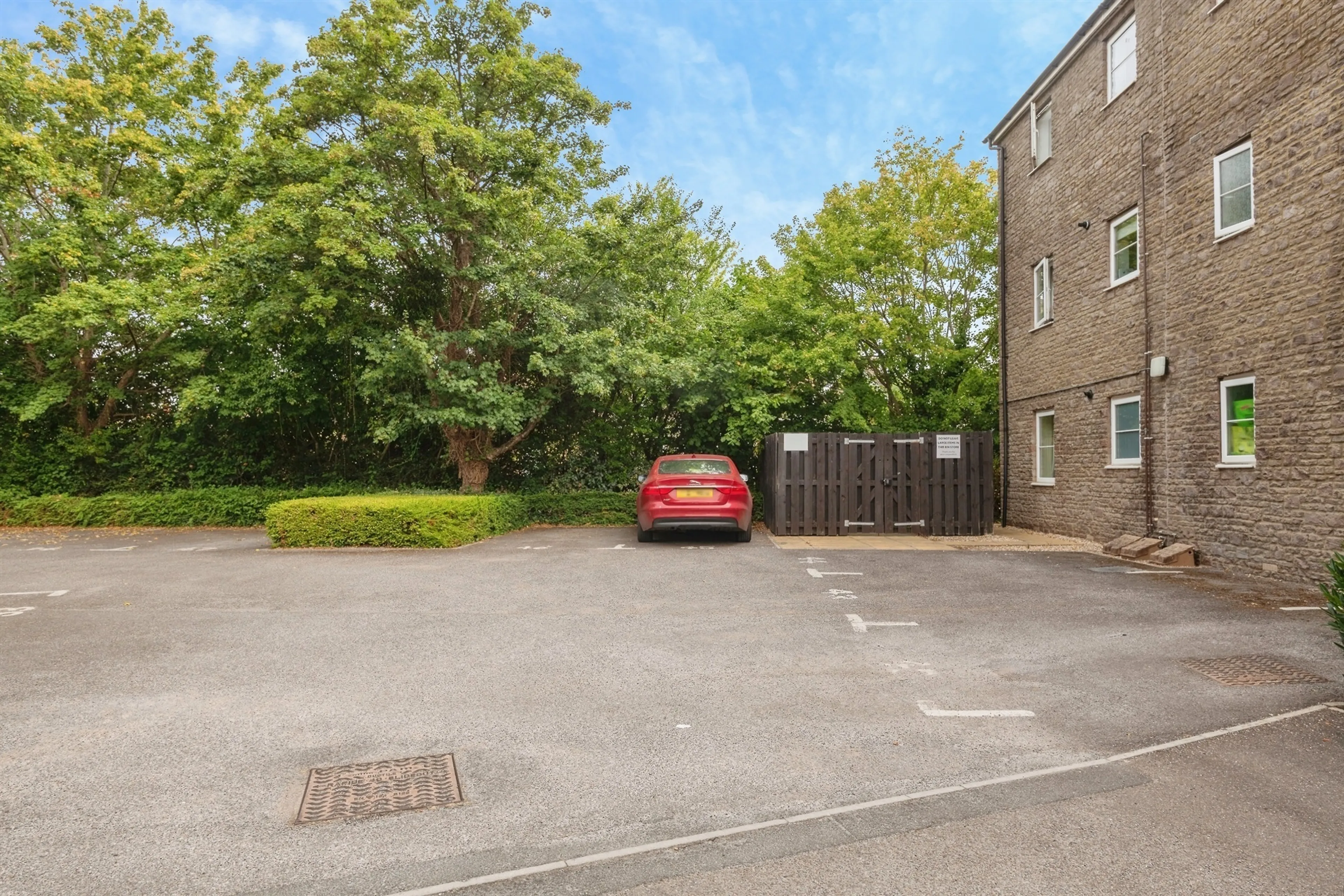 Property photo 6