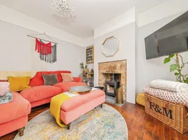 Tuddenham Avenue, Ipswich thumb 2