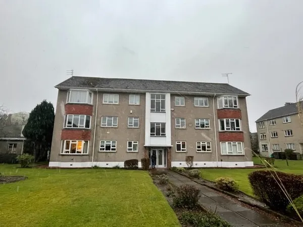 Castle Court, King's Gardens, Newton ...