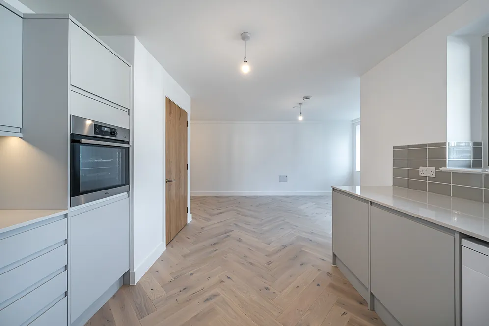 Northcote Road, London, SW11 photo 7