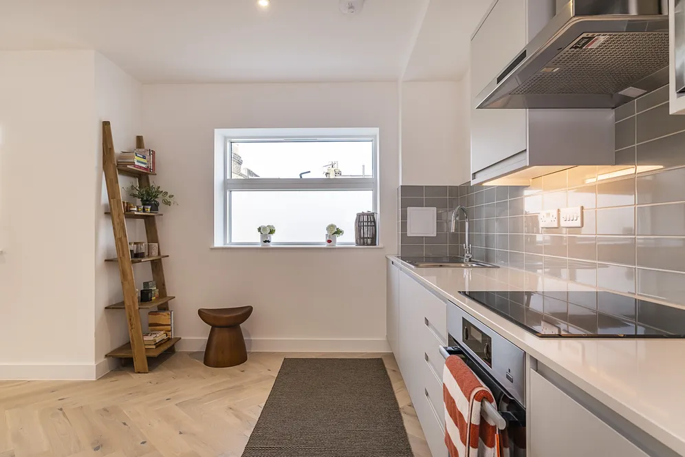 Northcote Road, London, SW11 photo 7