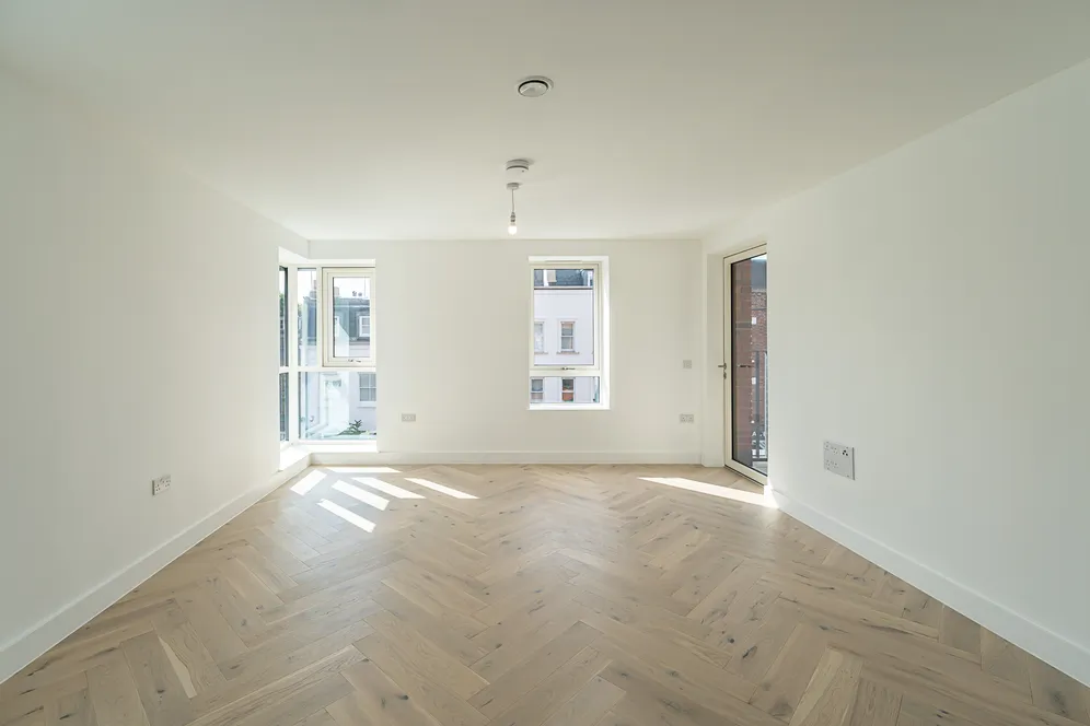 Northcote Road, London, SW11 photo 4