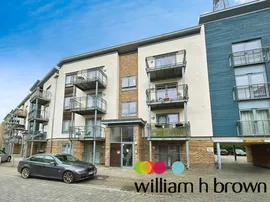 Quayside Drive, Colchester photo