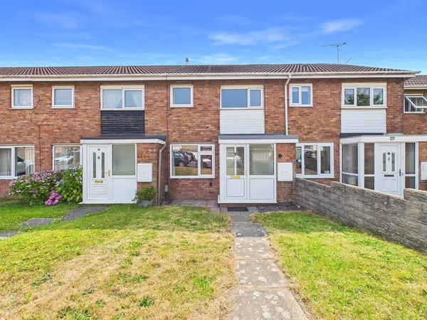 Brecon Street, Boverton, CF61