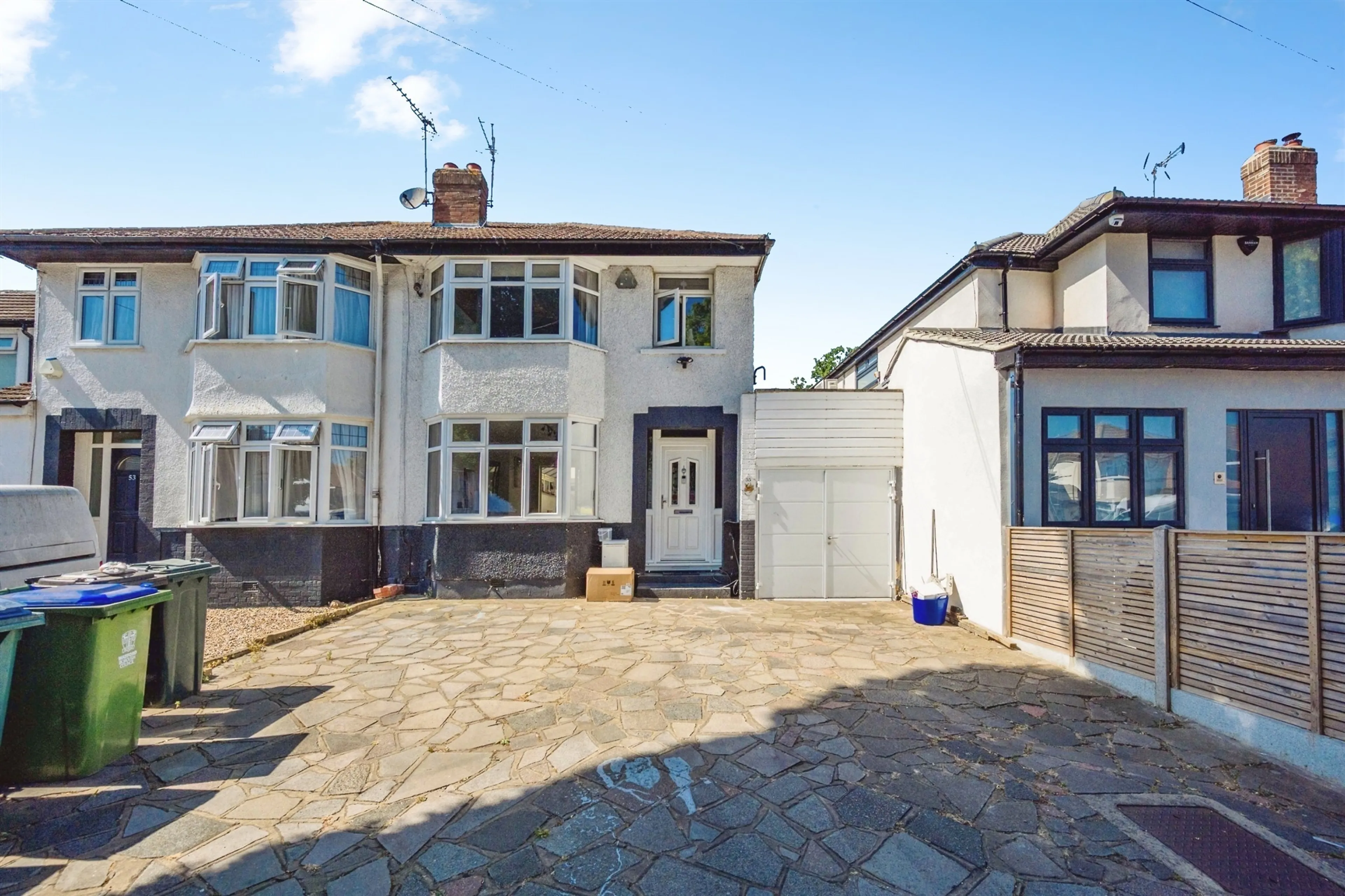 Property at Westlea Avenue, Watford