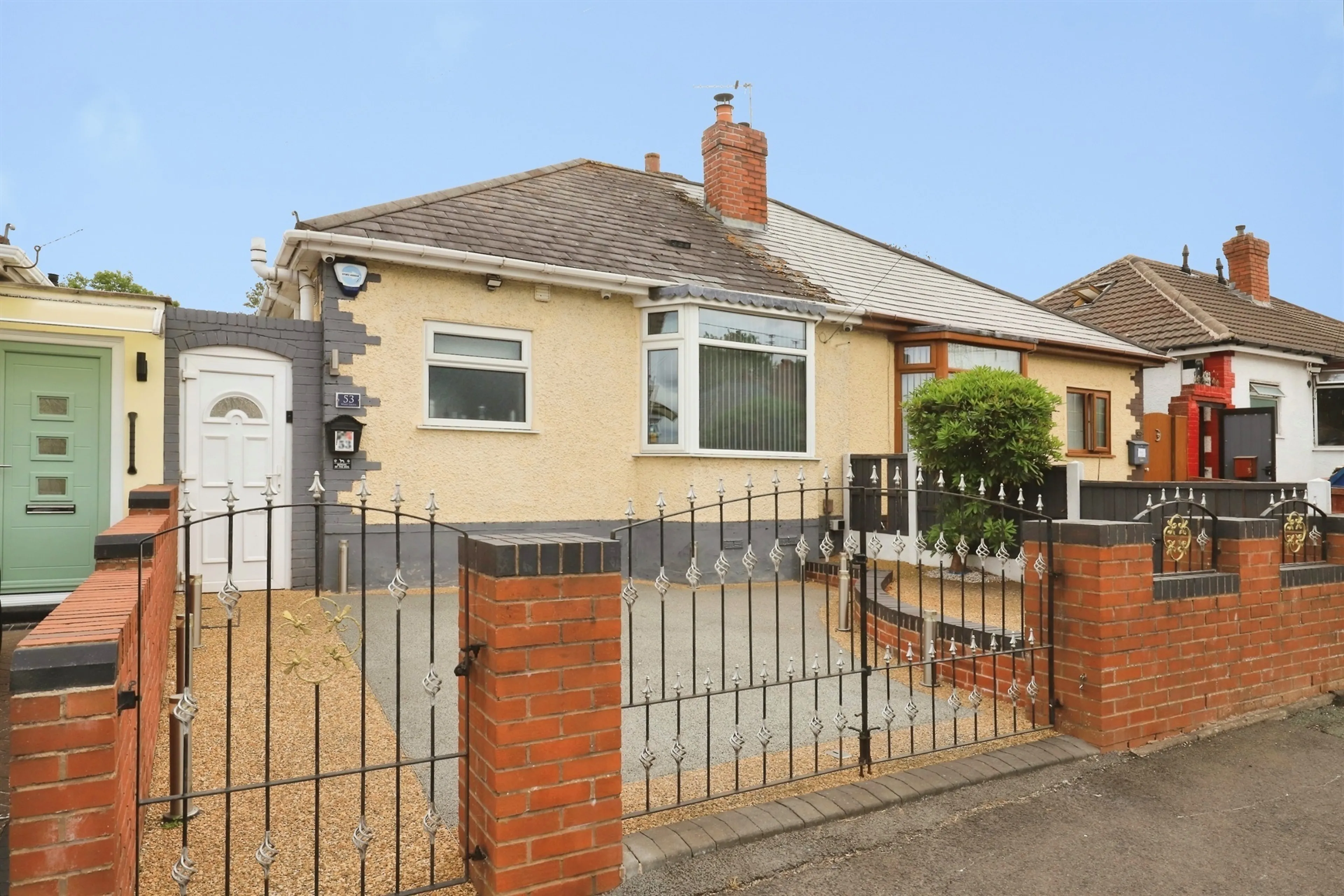 Property photo 0