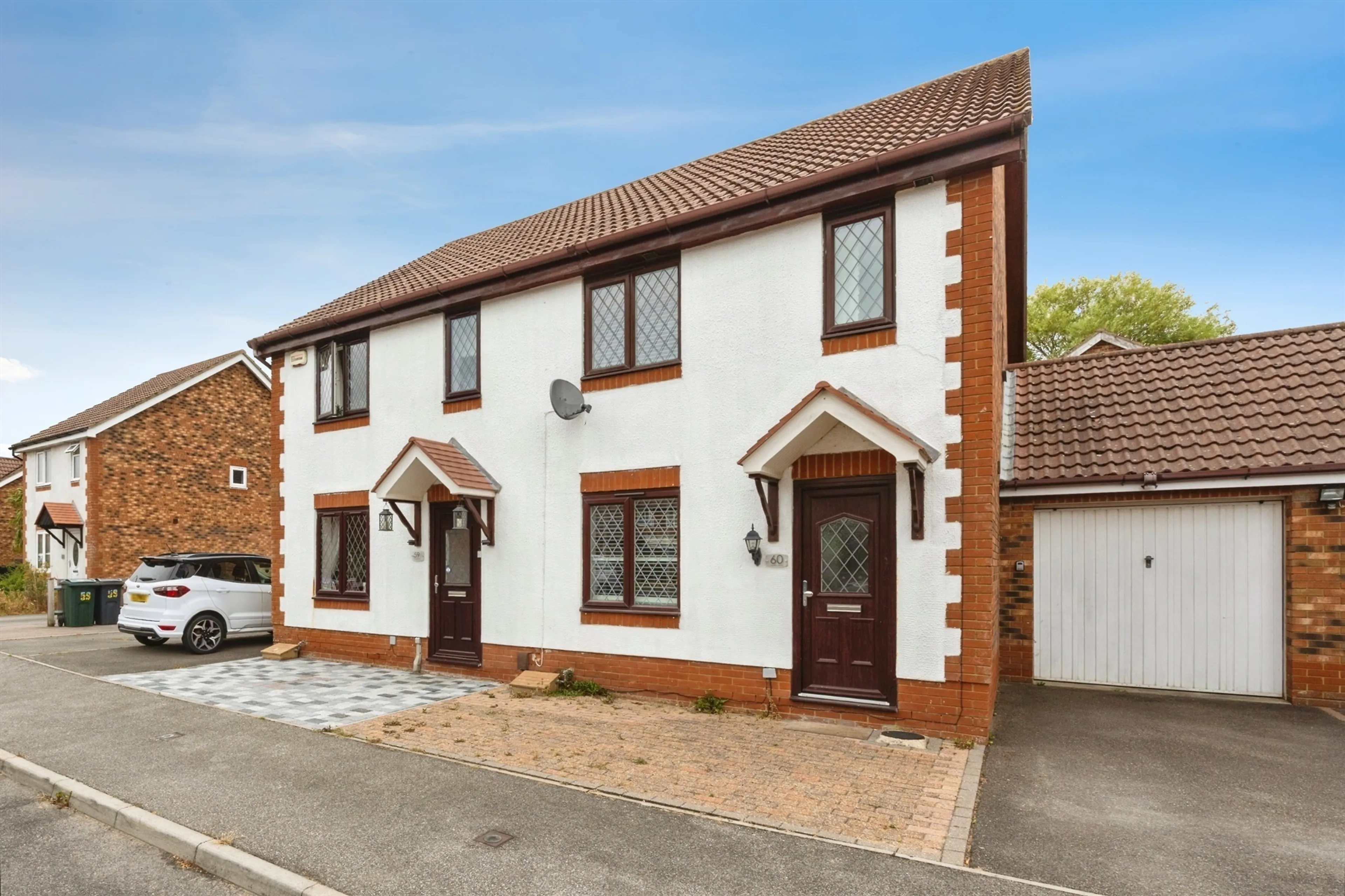 Property photo 0