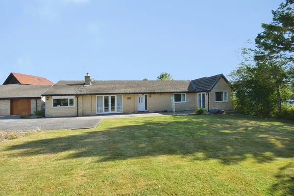 Willow Drive, Chapel-en-le-Frith, Hig...