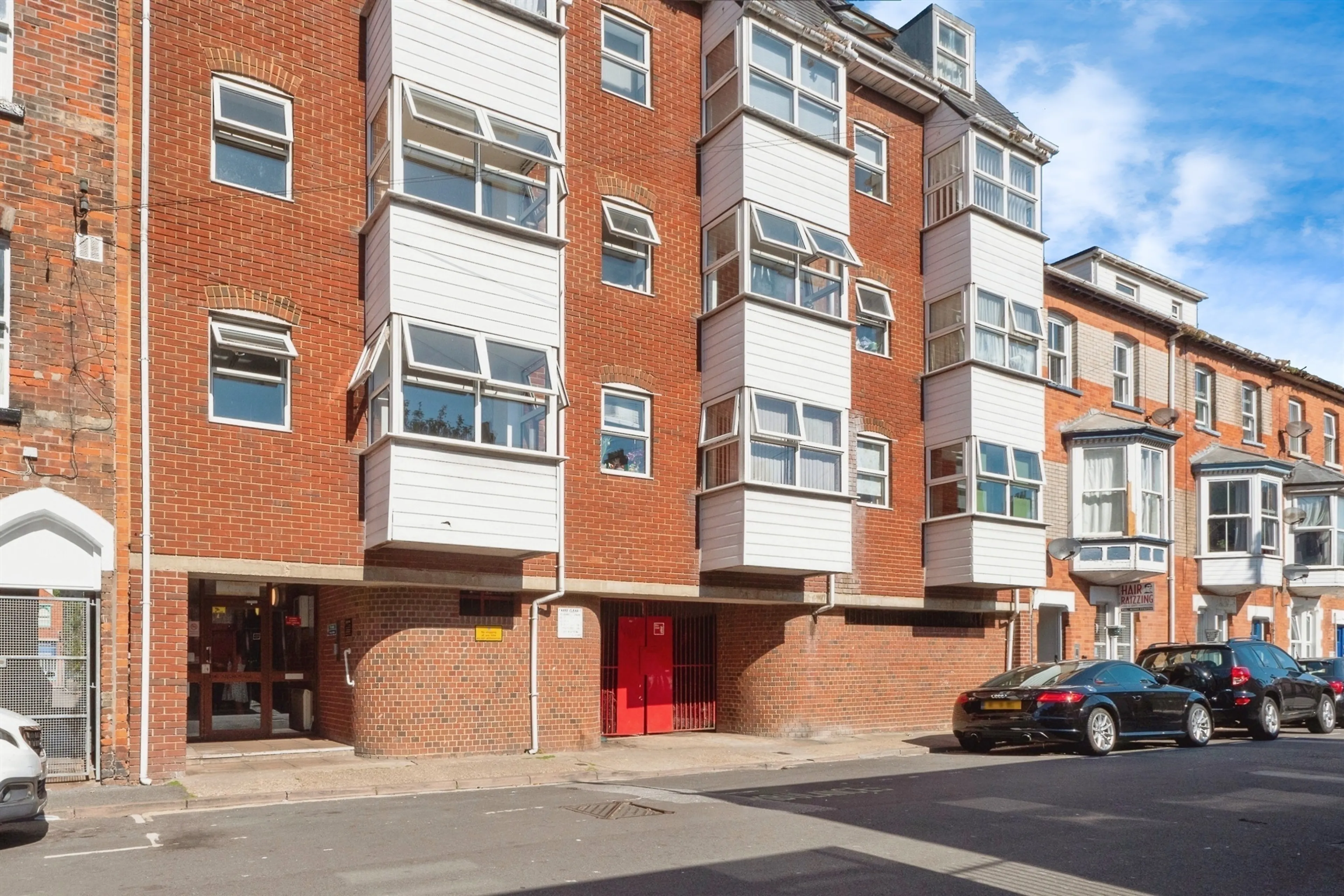 Property photo 0