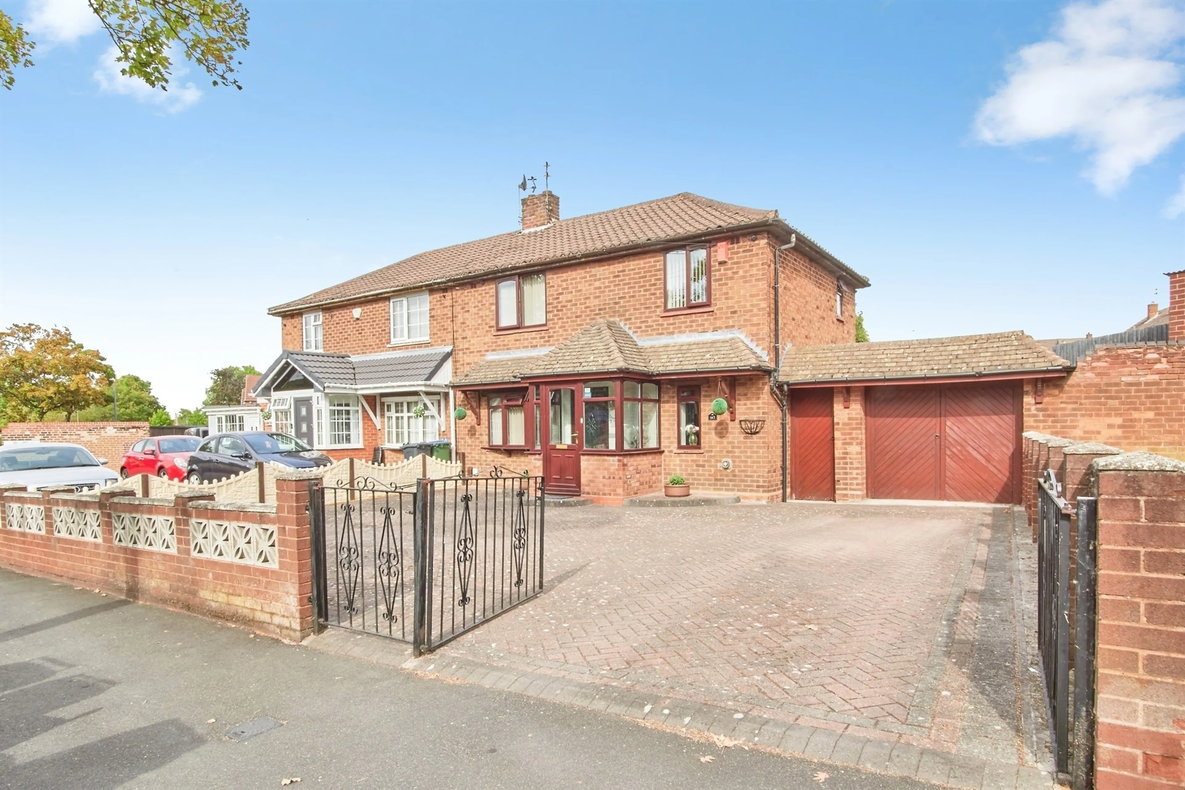 Property photo 0