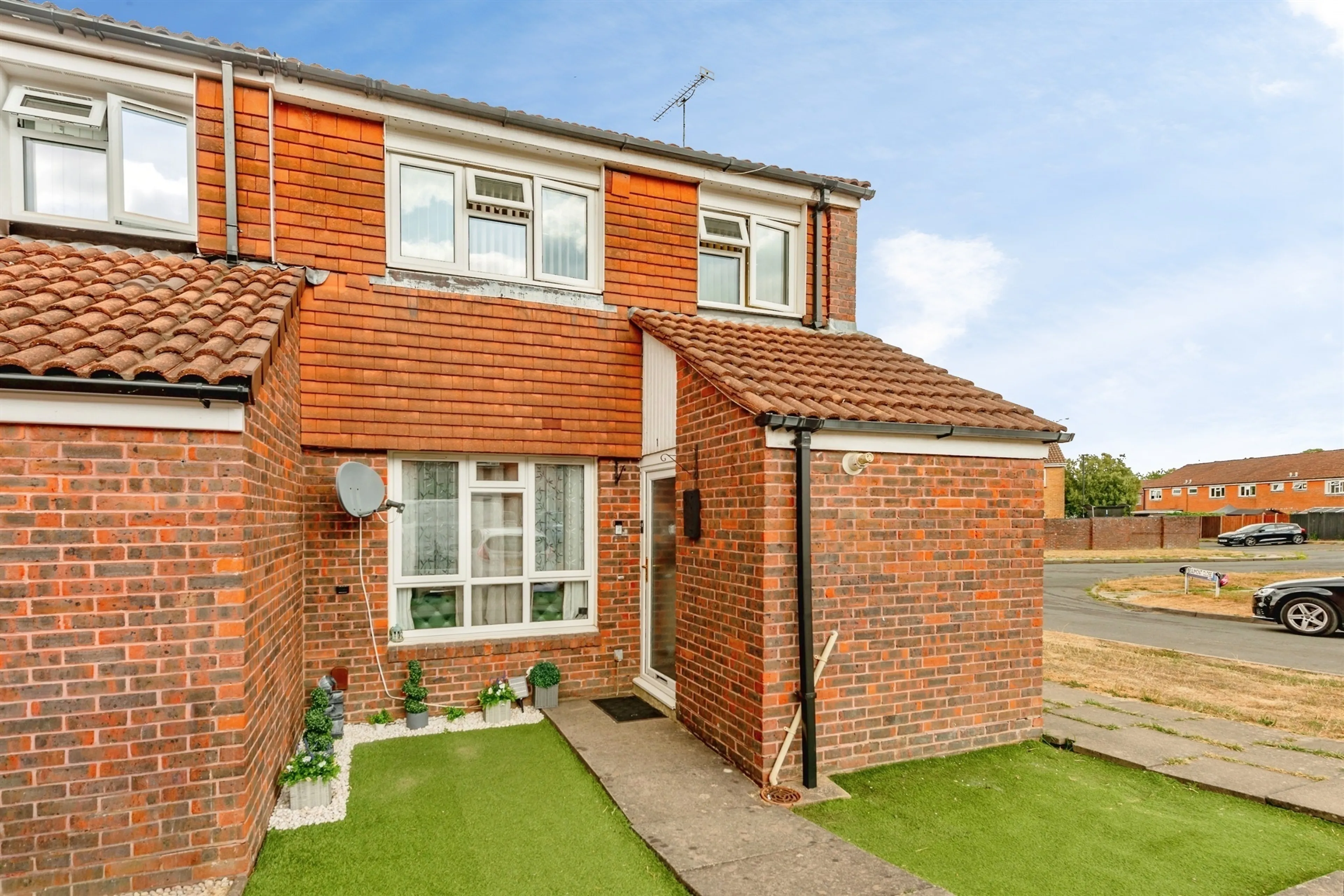 Property photo 0