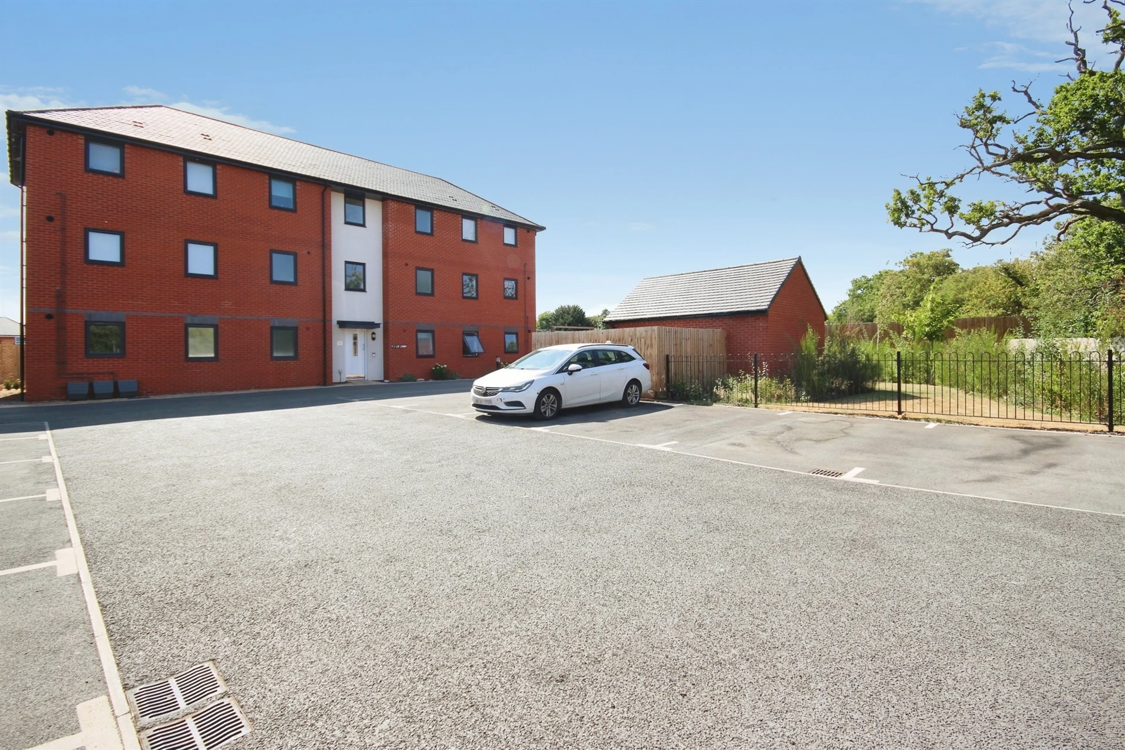 Property photo 9