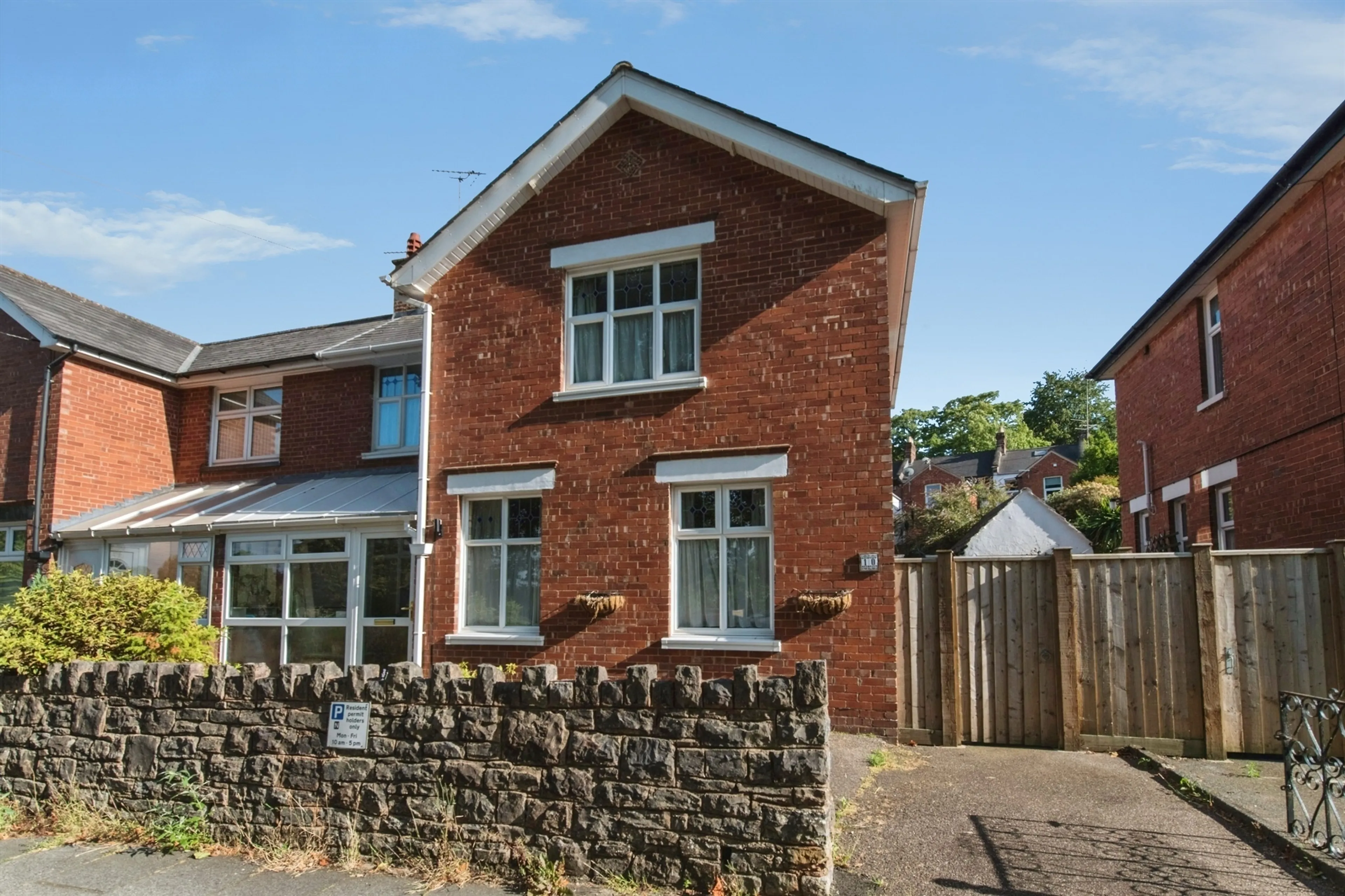 Property photo 0