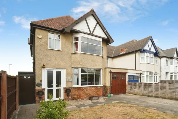 Prestbury Road, CHELTENHAM, Glouceste...