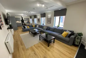 Main property image