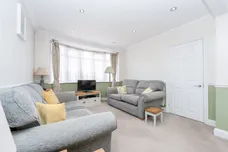 Berry Avenue, WATFORD