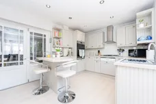 Berry Avenue, WATFORD
